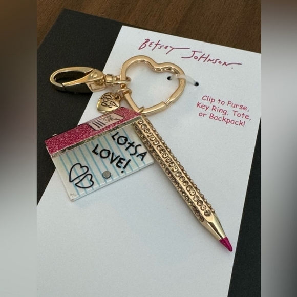 🔹️Betsey Johnson🔹️ pencil and composition book bag charm key chain - Picture 3 of 4